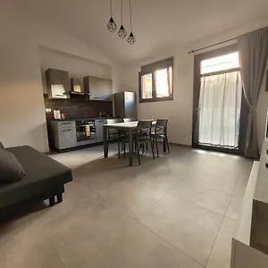 https://appartamenti-la-torre-di.it-tuscanyhotel.com